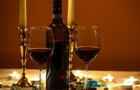葡萄酒为什么叫干红？