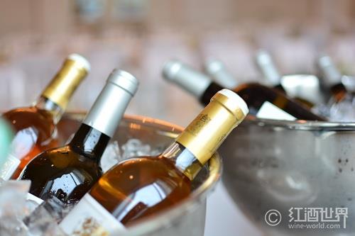波尔多2012年期酒总结：降价幅度低，市场需求小