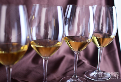 6种值得一喝的非主流白葡萄酒