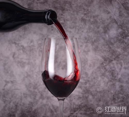 影响葡萄酒品鉴的因素