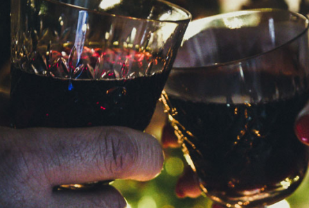 如何让可持续智利葡萄酒成为您假期的一部分